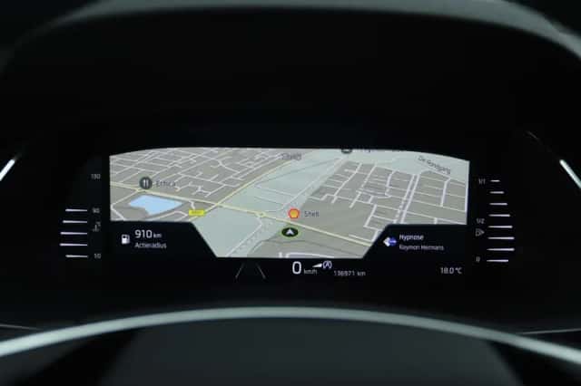 Škoda Octavia (2021) thumbnail 4