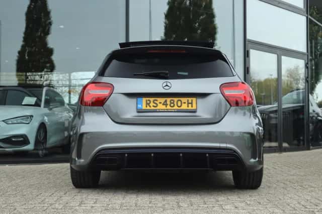 Mercedes-Benz A-Klasse (2017) thumbnail 12