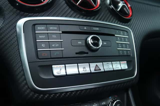 Mercedes-Benz A-Klasse (2017) thumbnail 35