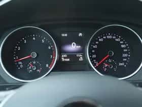 Volkswagen Tiguan (2017) thumbnail 21