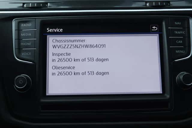 Volkswagen Tiguan (2017) thumbnail 37