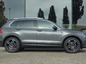 Volkswagen Tiguan (2017) thumbnail 6
