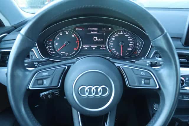 Audi A4 (2019) thumbnail 17