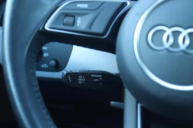 Audi A4 (2019) thumbnail 18
