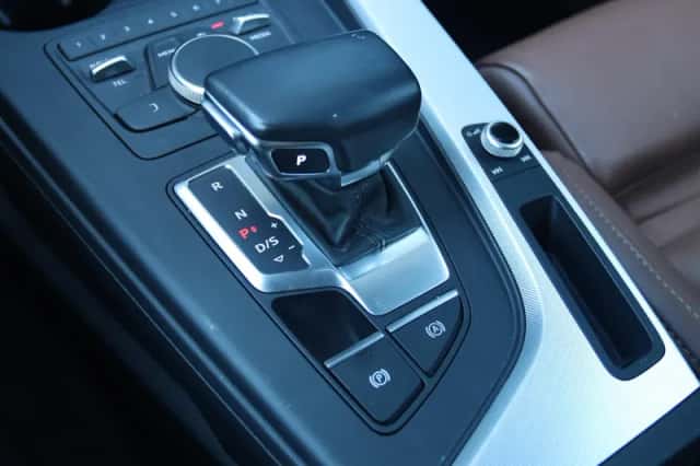 Audi A4 (2019) thumbnail 30