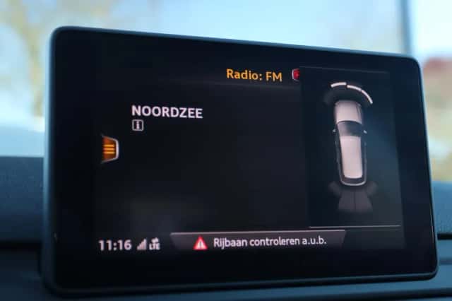 Audi A4 (2019) thumbnail 33