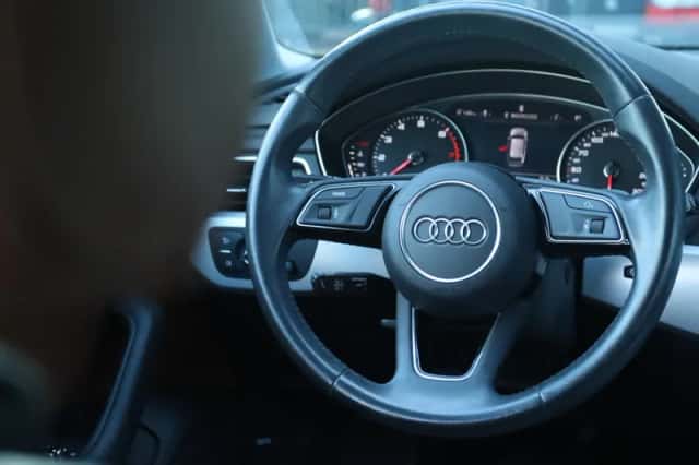 Audi A4 (2019) thumbnail 44