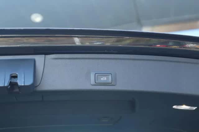 Audi A4 (2019) thumbnail 45