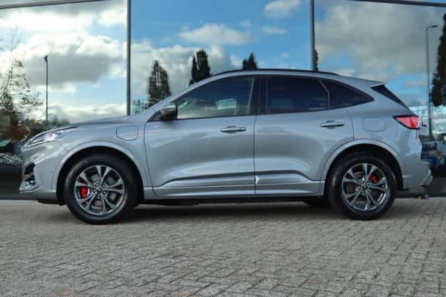 Ford Kuga (2021) thumbnail 13