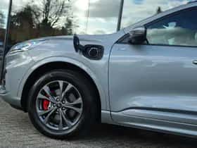 Ford Kuga (2021) thumbnail 14