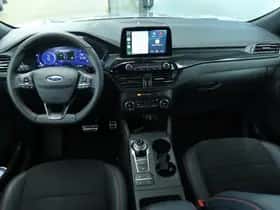 Ford Kuga (2021) thumbnail 18