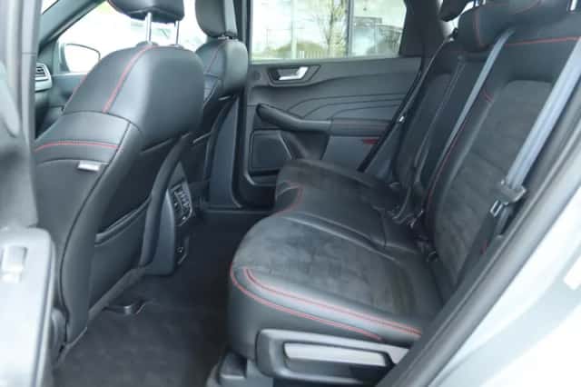 Ford Kuga (2021) thumbnail 19