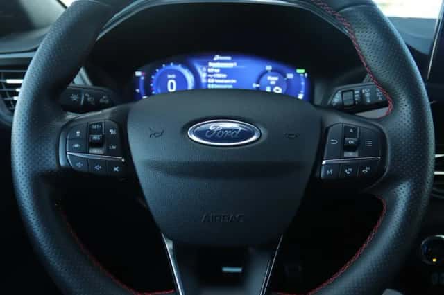 Ford Kuga (2021) thumbnail 23
