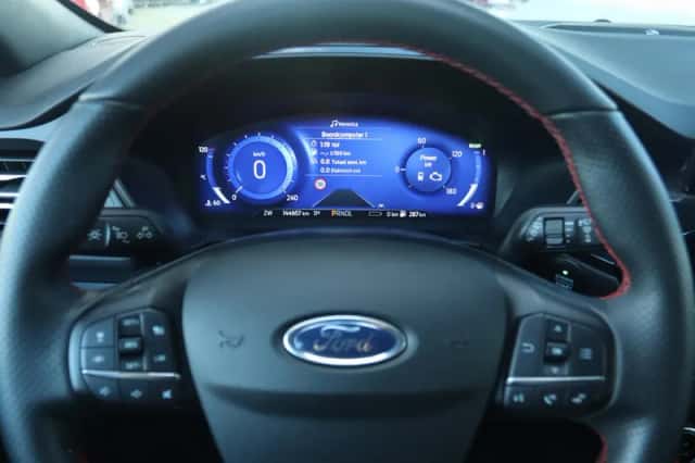 Ford Kuga (2021) thumbnail 24