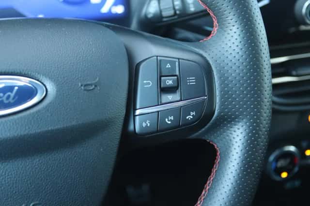 Ford Kuga (2021) thumbnail 26