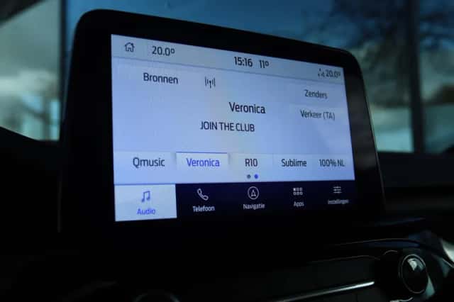 Ford Kuga (2021) thumbnail 35