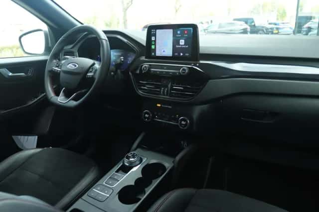 Ford Kuga (2021) thumbnail 7