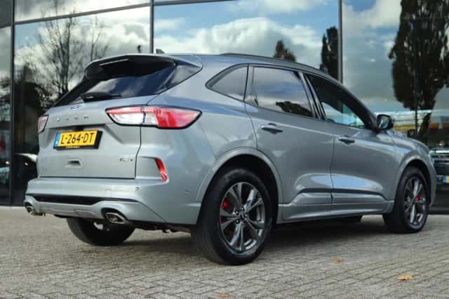 Ford Kuga (2021) thumbnail 10