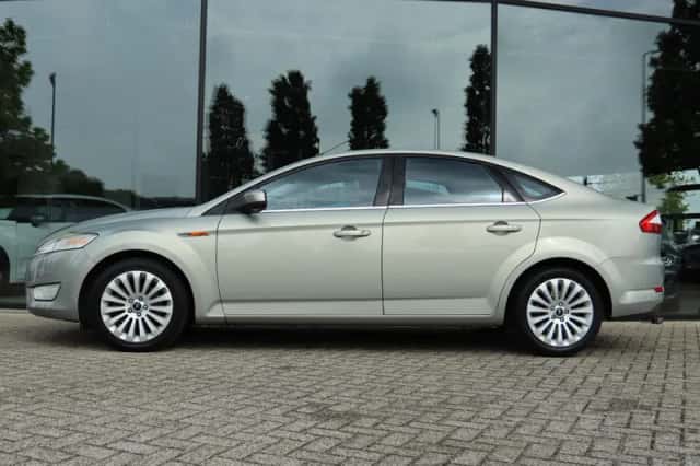 Ford Mondeo (2008) thumbnail 12