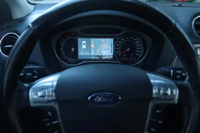 Ford Mondeo (2008) thumbnail 20