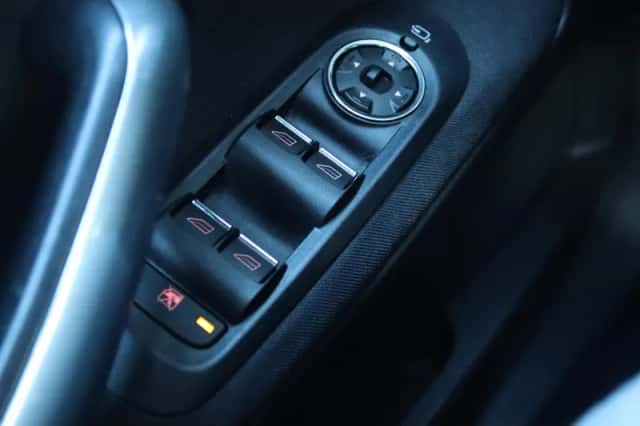 Ford Mondeo (2008) thumbnail 22