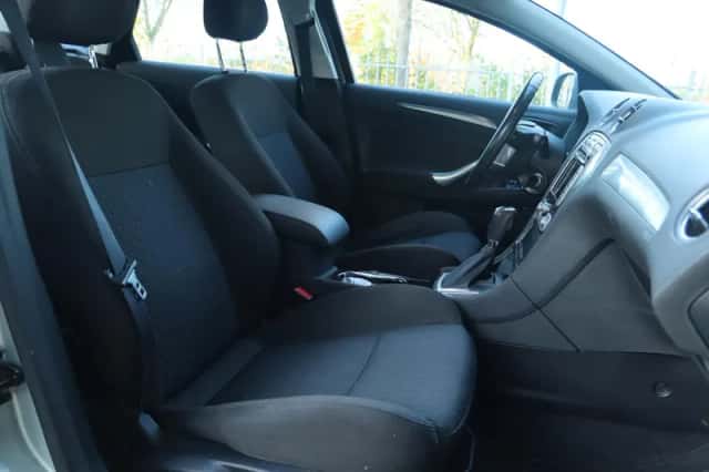 Ford Mondeo (2008) thumbnail 4