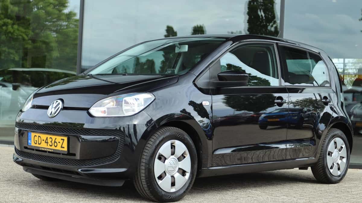 Volkswagen Up! (2015) — foto 1