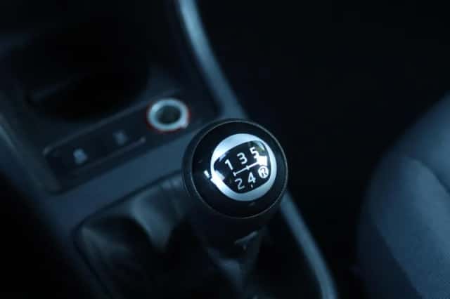 Volkswagen Up! (2015) thumbnail 19