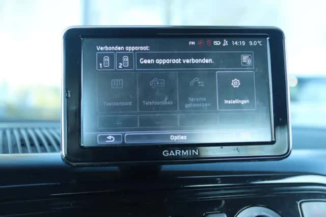 Volkswagen Up! (2015) thumbnail 22