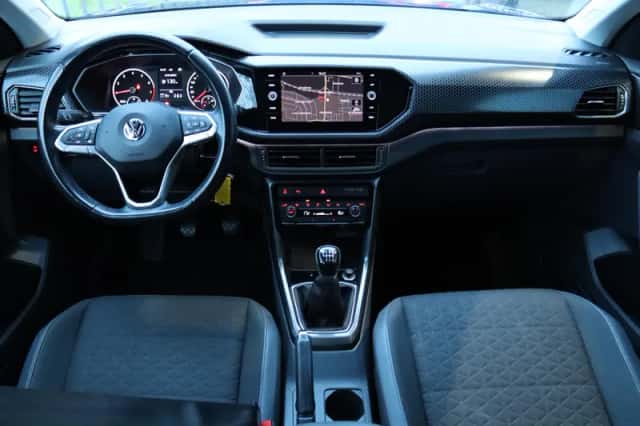Volkswagen T-Cross (2019) thumbnail 11