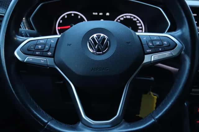 Volkswagen T-Cross (2019) thumbnail 16