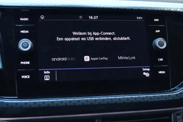 Volkswagen T-Cross (2019) thumbnail 20
