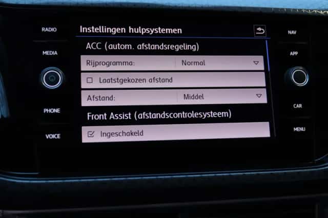 Volkswagen T-Cross (2019) thumbnail 28