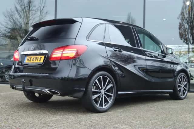 Mercedes-Benz B-Klasse (2016) thumbnail 2