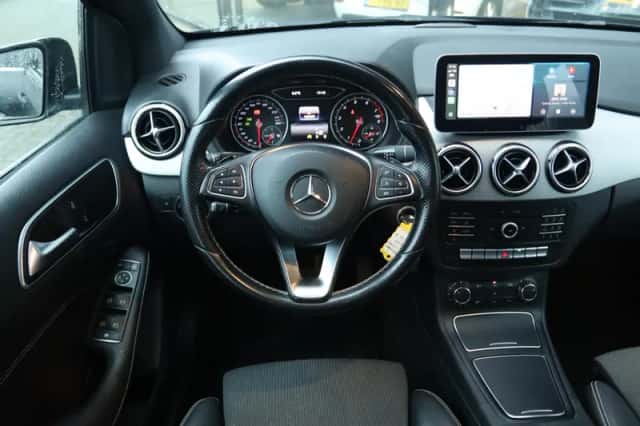Mercedes-Benz B-Klasse (2016) thumbnail 15