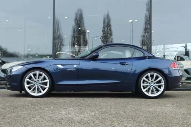 BMW Z4 (2009) thumbnail 18
