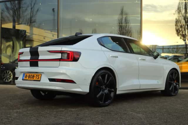 Polestar 2 (2022) thumbnail 2