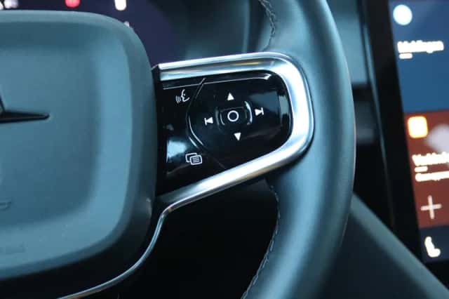 Polestar 2 (2022) thumbnail 30