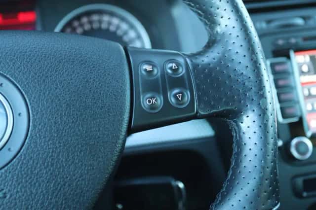 Volkswagen Golf (2006) thumbnail 20