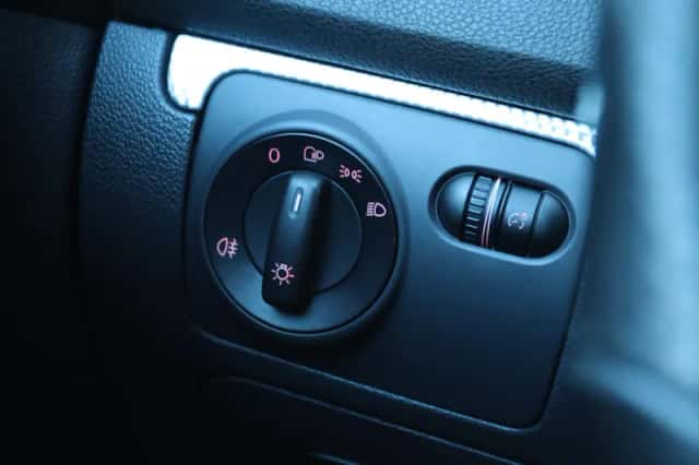 Volkswagen Golf (2006) thumbnail 24