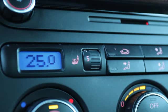 Volkswagen Golf (2006) thumbnail 32