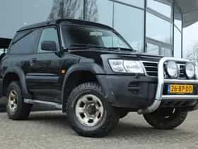 Nissan Patrol (2004) thumbnail 4
