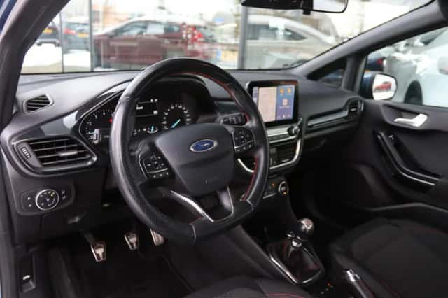 Ford Fiesta (2019) thumbnail 3