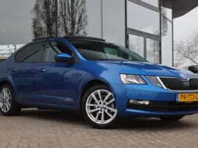 Škoda Octavia (2017) thumbnail 9