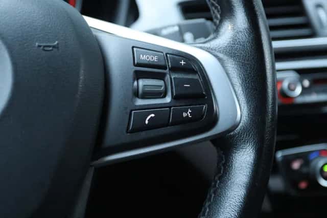 BMW X1 (2016) thumbnail 17