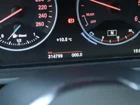 BMW X1 (2016) thumbnail 18