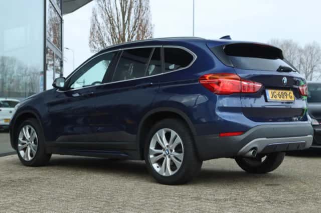 BMW X1 (2016) thumbnail 10
