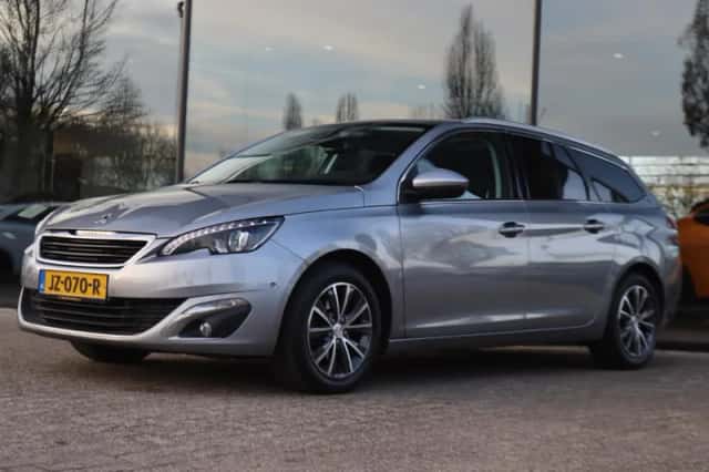 Peugeot 308 (2016) thumbnail 1