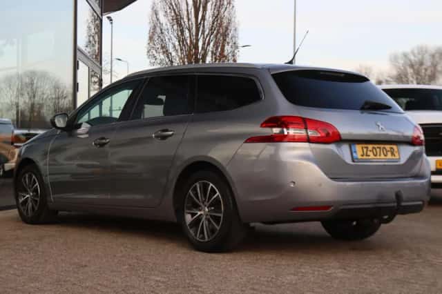 Peugeot 308 (2016) thumbnail 12