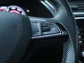 Škoda Superb (2019) thumbnail 23